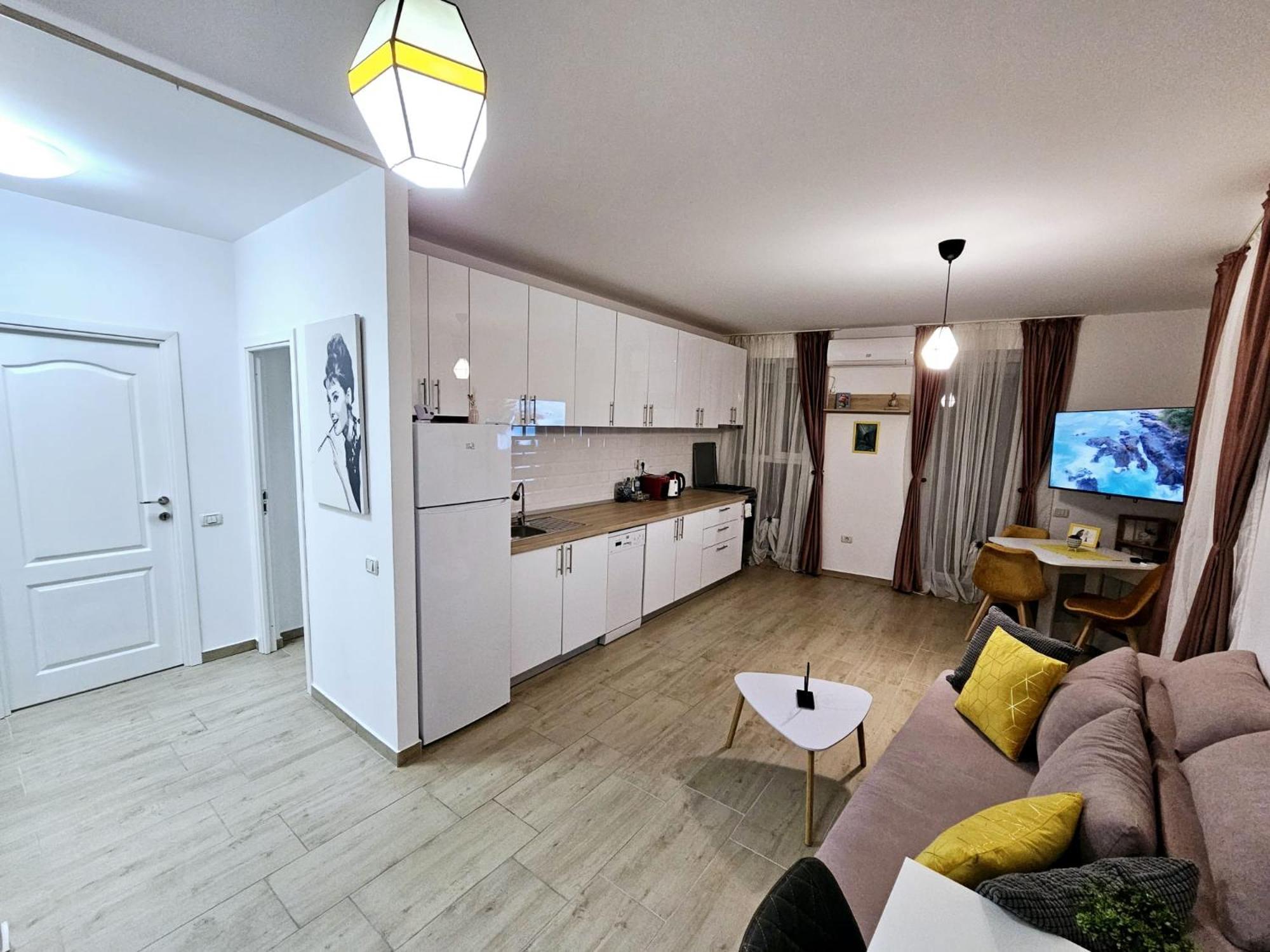 Lovely New Balcony Apartment Cismigiu Park - Pop5 Boekarest Buitenkant foto