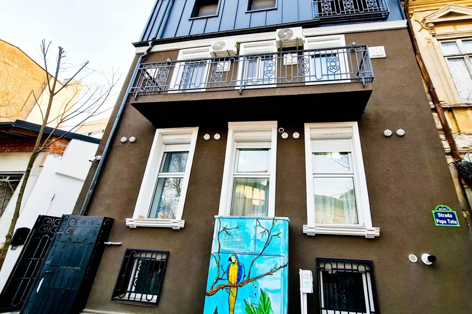Lovely New Balcony Apartment Cismigiu Park - Pop5 Boekarest Buitenkant foto